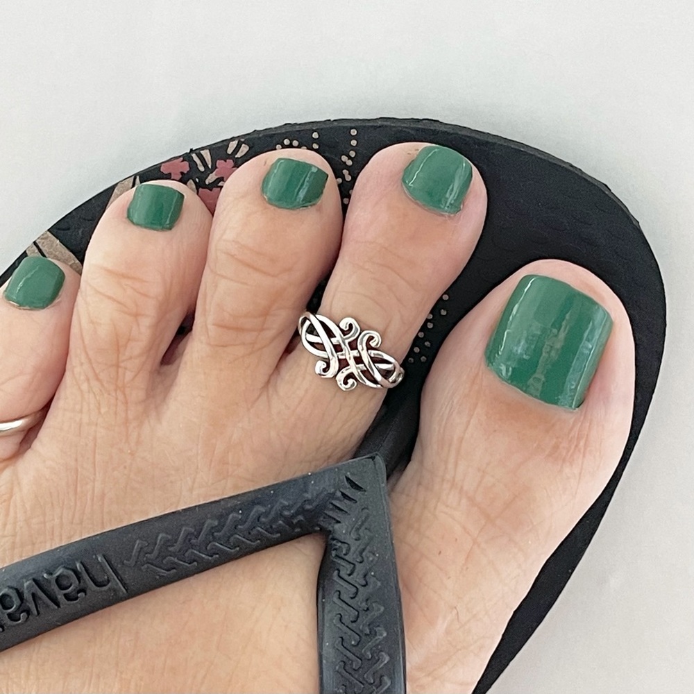 Sterling Silver Celtic Toe Ring, Silver Ring - image 1